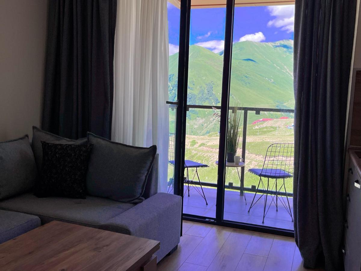 Delux Apartment For 6 Guest, New Gudauri Exteriör bild